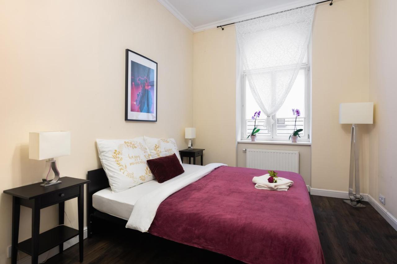 Uroczy Apartament Loretanska Apartman Krakkó Kültér fotó